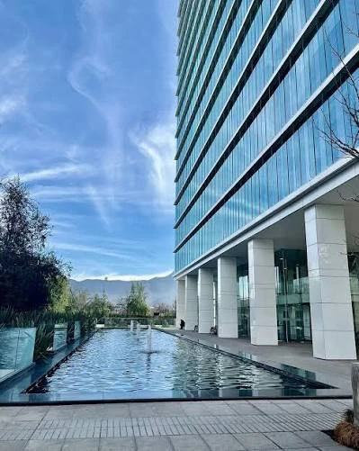 Edificio corporativo en Santiago, Chile